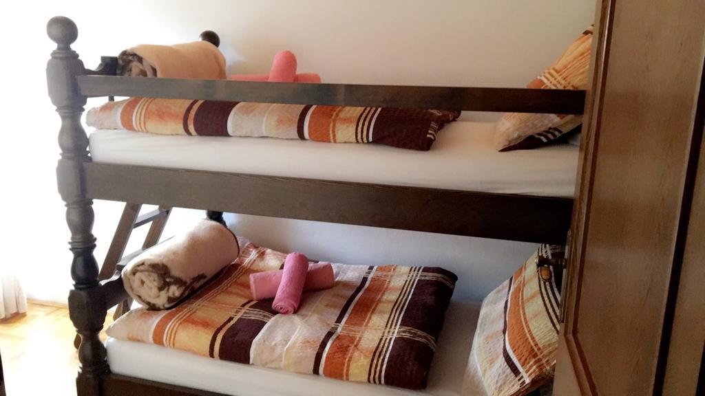 بوينج Apartments & Rooms Lipa المظهر الخارجي الصورة