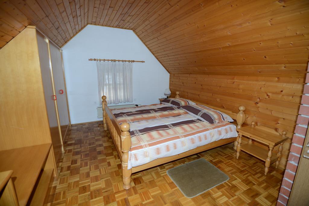 بوينج Apartments & Rooms Lipa المظهر الخارجي الصورة